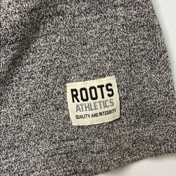 Roots Canada original shirt - Picture 4 of 4